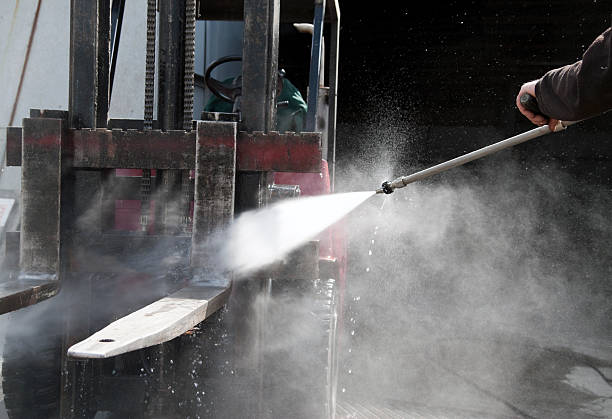 Best Sidewalk Pressure Washing  in Stewartville, MN